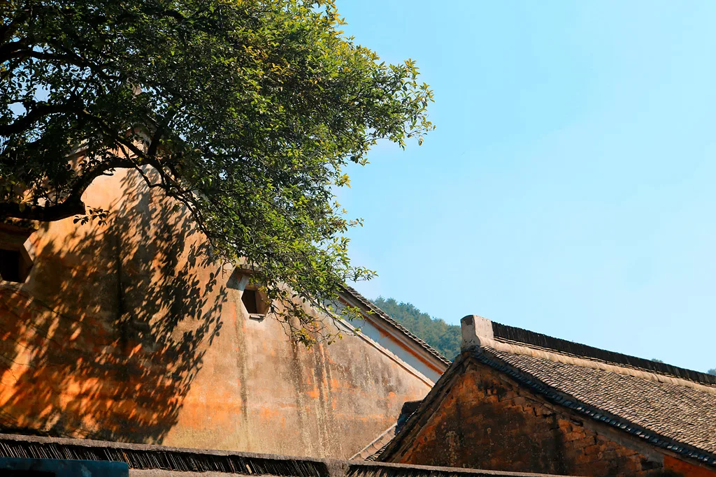 Núi Thiên Thai: chùa Quốc Thanh, Thạch Lương và Quỳnh Đài — ảnh tham khảo