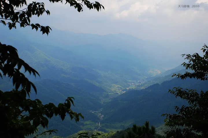 Hoàng Dương Giới, Tỉnh Cương Sơn — ảnh tham khảo