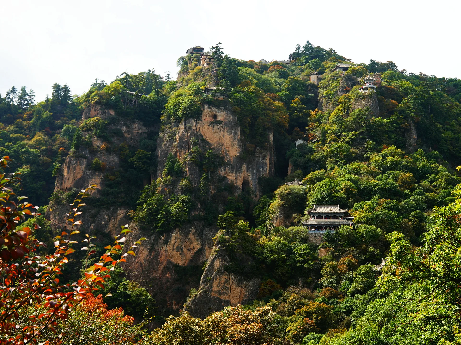 Núi Không Động — ảnh tham khảo