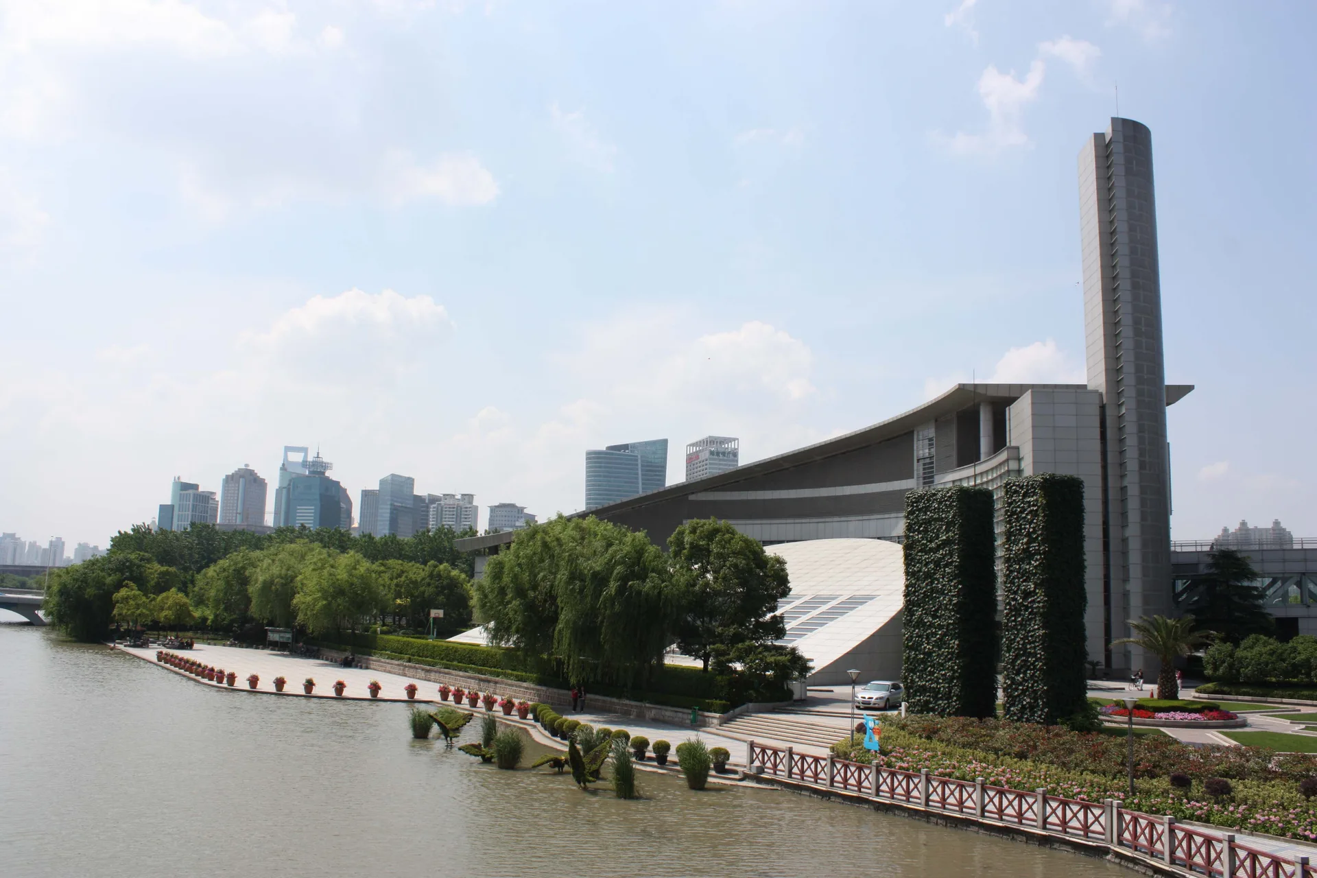 Shanghai Science and Technology Museum — reference image
