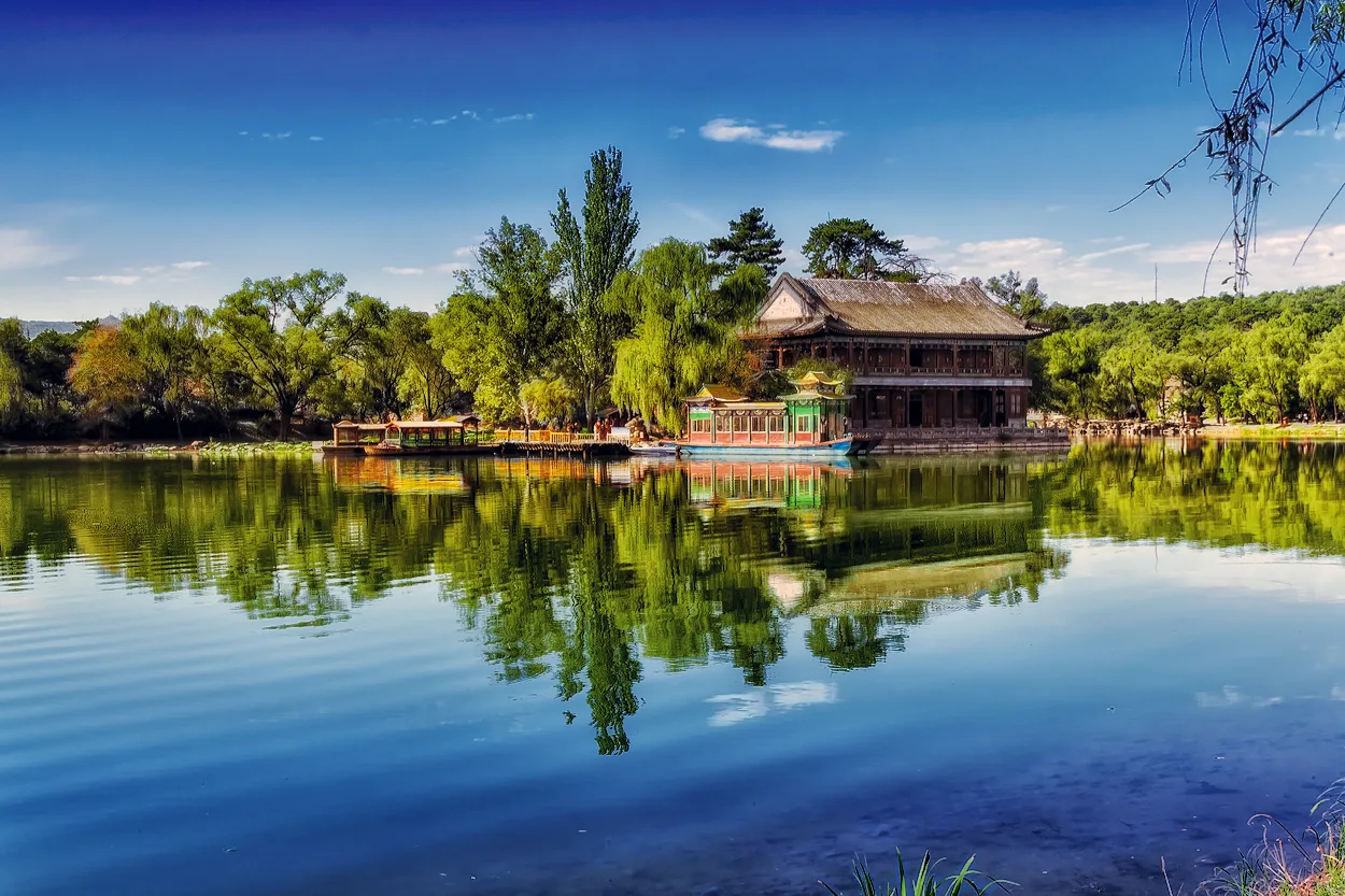 承德避暑山庄参考图片