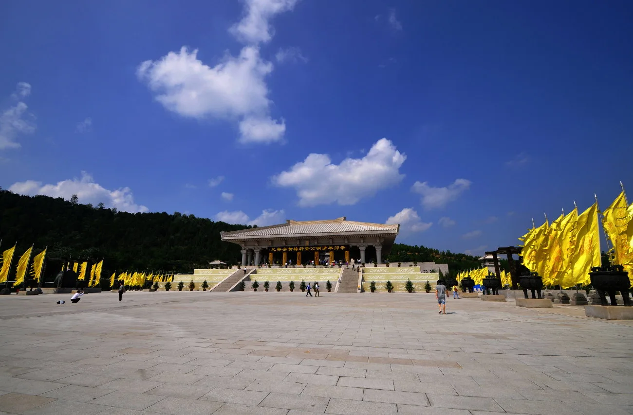 Mausoleo del Emperador Amarillo — imagen de referencia