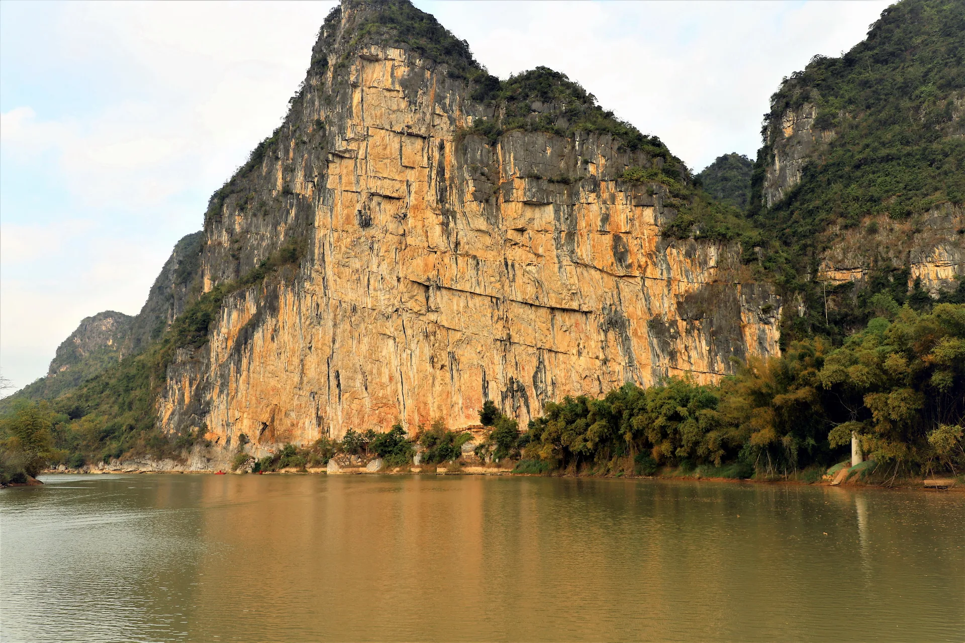 Huashan Rock Art — reference image