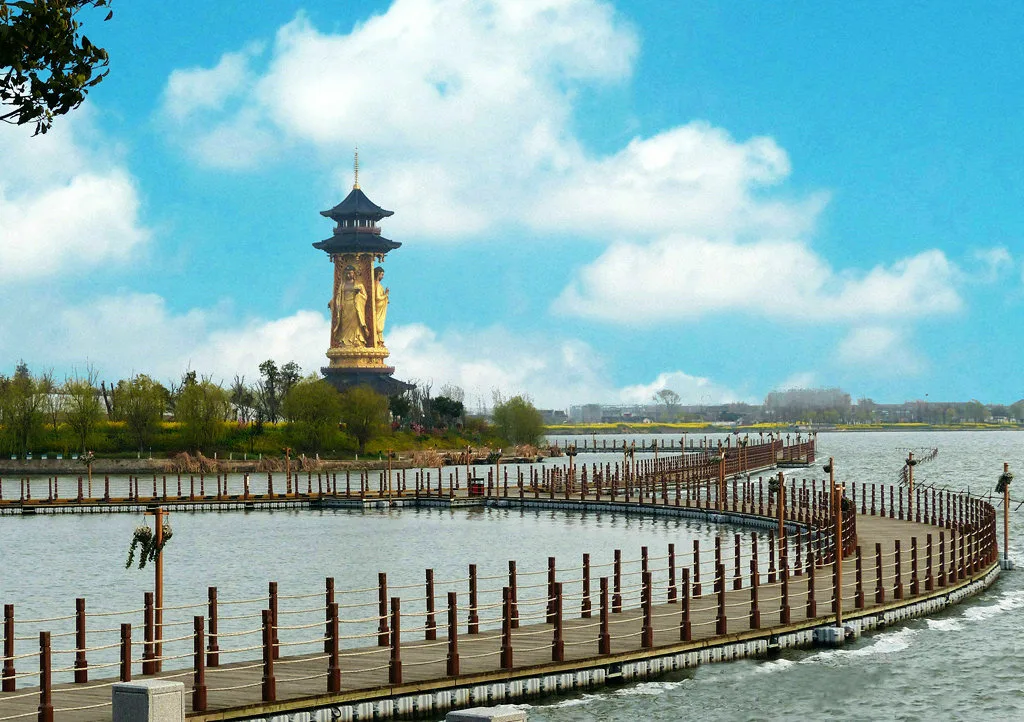 Área turística del lago Qin — imagen de referencia