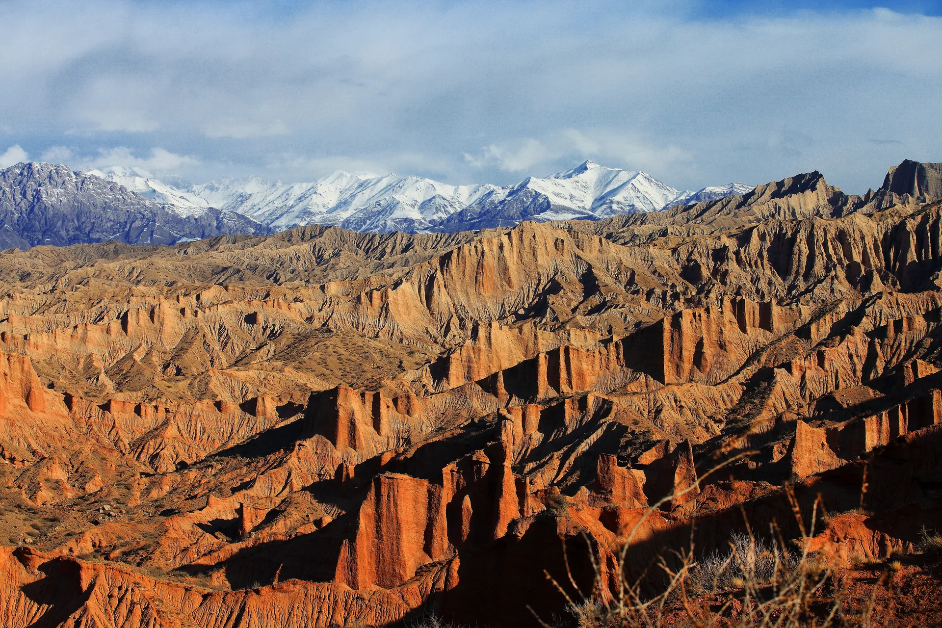 Tomur, Tianshan — imej rujukan