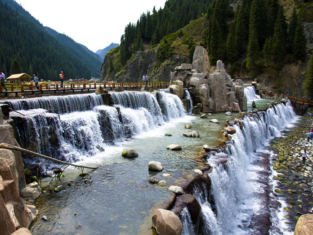 Grand Canyon del Tianshan, Urumqi — immagine di riferimento