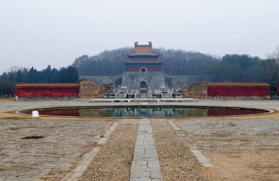 明显陵参考图片