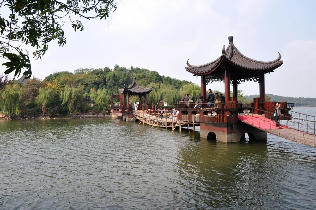 Tasik Tianmu — imej rujukan