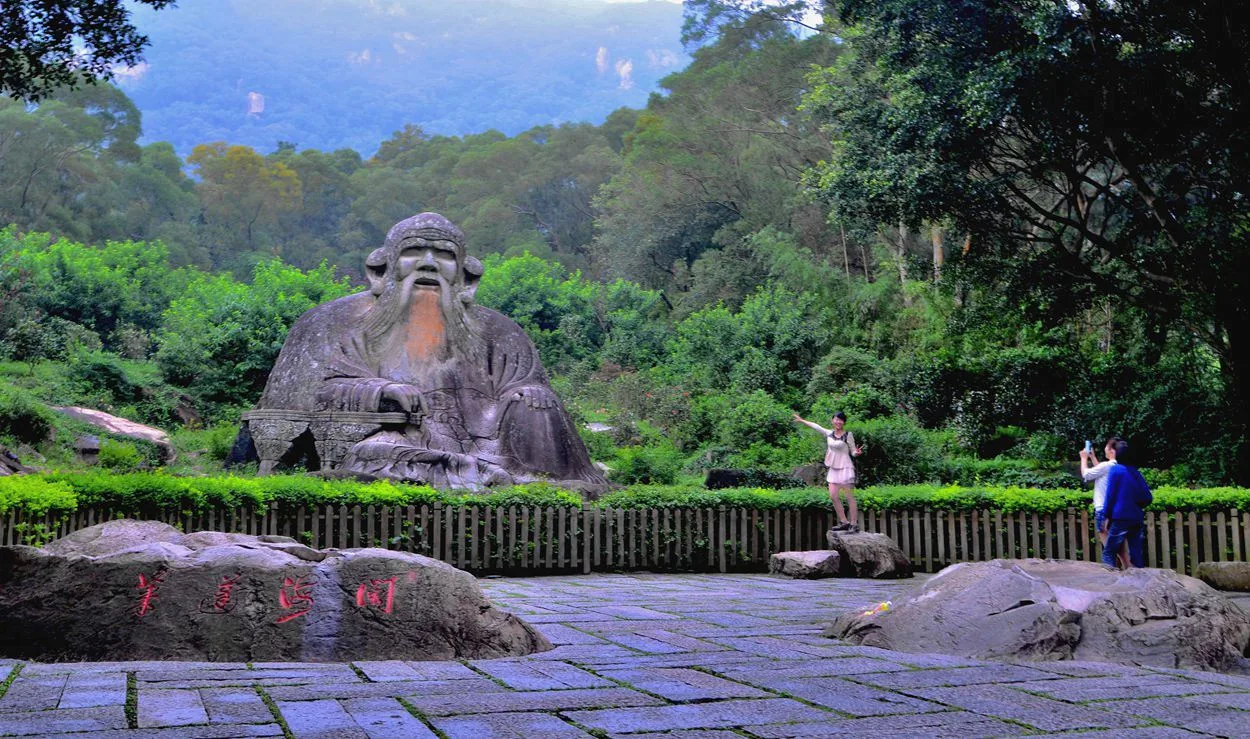 Laojun Rock, Qingyuan Mountain — reference image