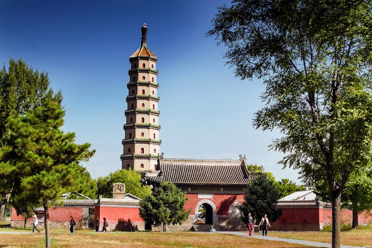 承德避暑山庄参考图片