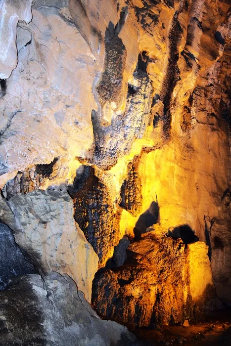 Cueva de Tenglong — imagen de referencia