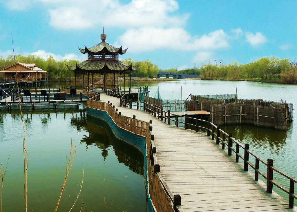 Área turística del lago Qin — imagen de referencia