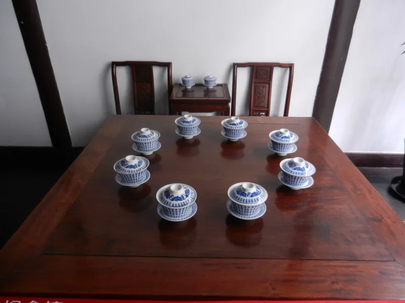 Nhà tưởng niệm Đại hội I, II và IV ĐCSTQ (Đại hội II) — ảnh tham khảo