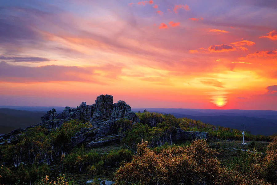 Foresta di Pietra di Asihatu — immagine di riferimento