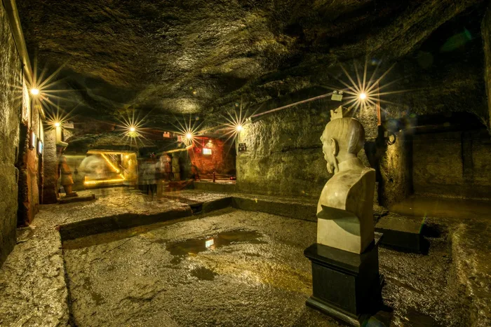 Tombeaux royaux de Liang de l’époque Han, mont Mangdang — image de référence