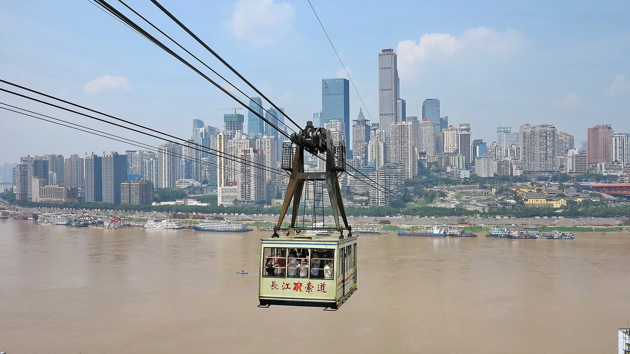 Yangtze River Cableway · 长江索道