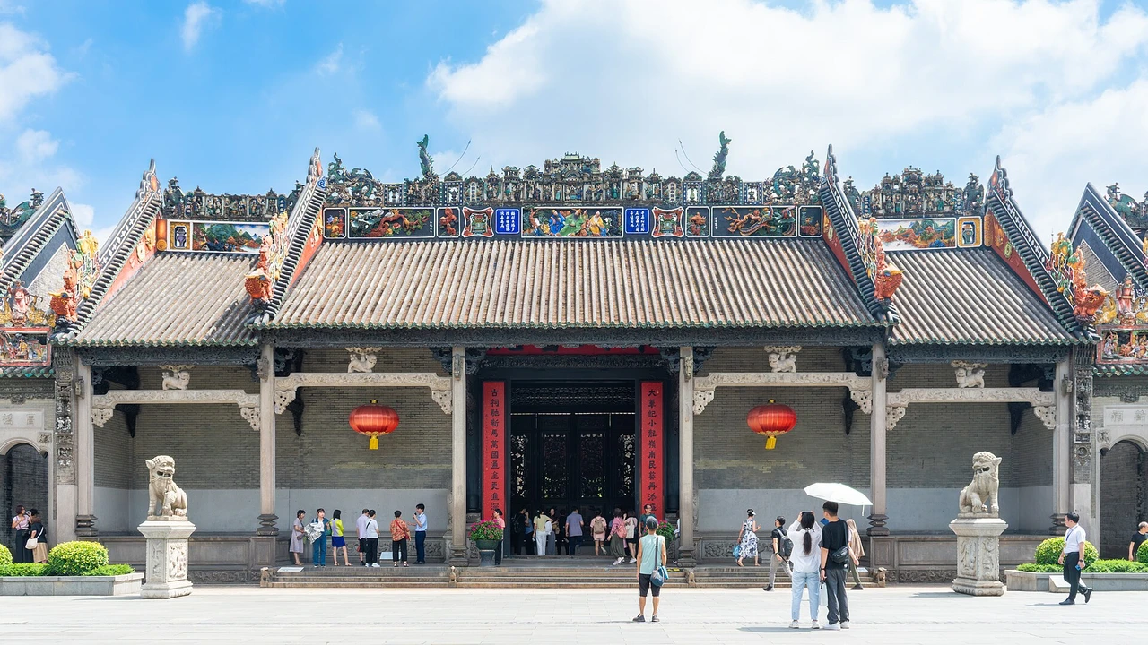Chen Clan Ancestral Hall · 陈家祠