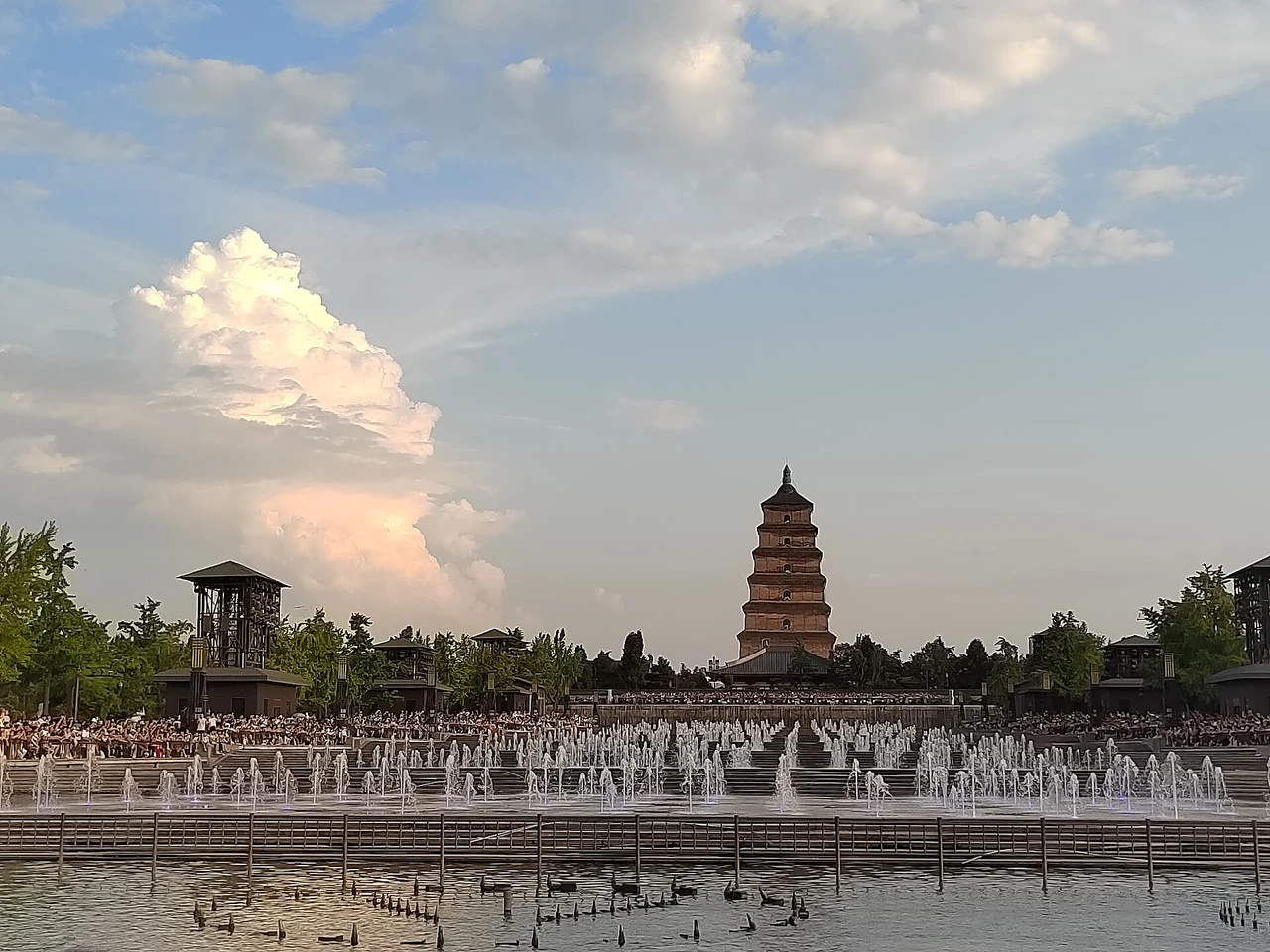 Big Wild Goose Pagoda · 大雁塔
