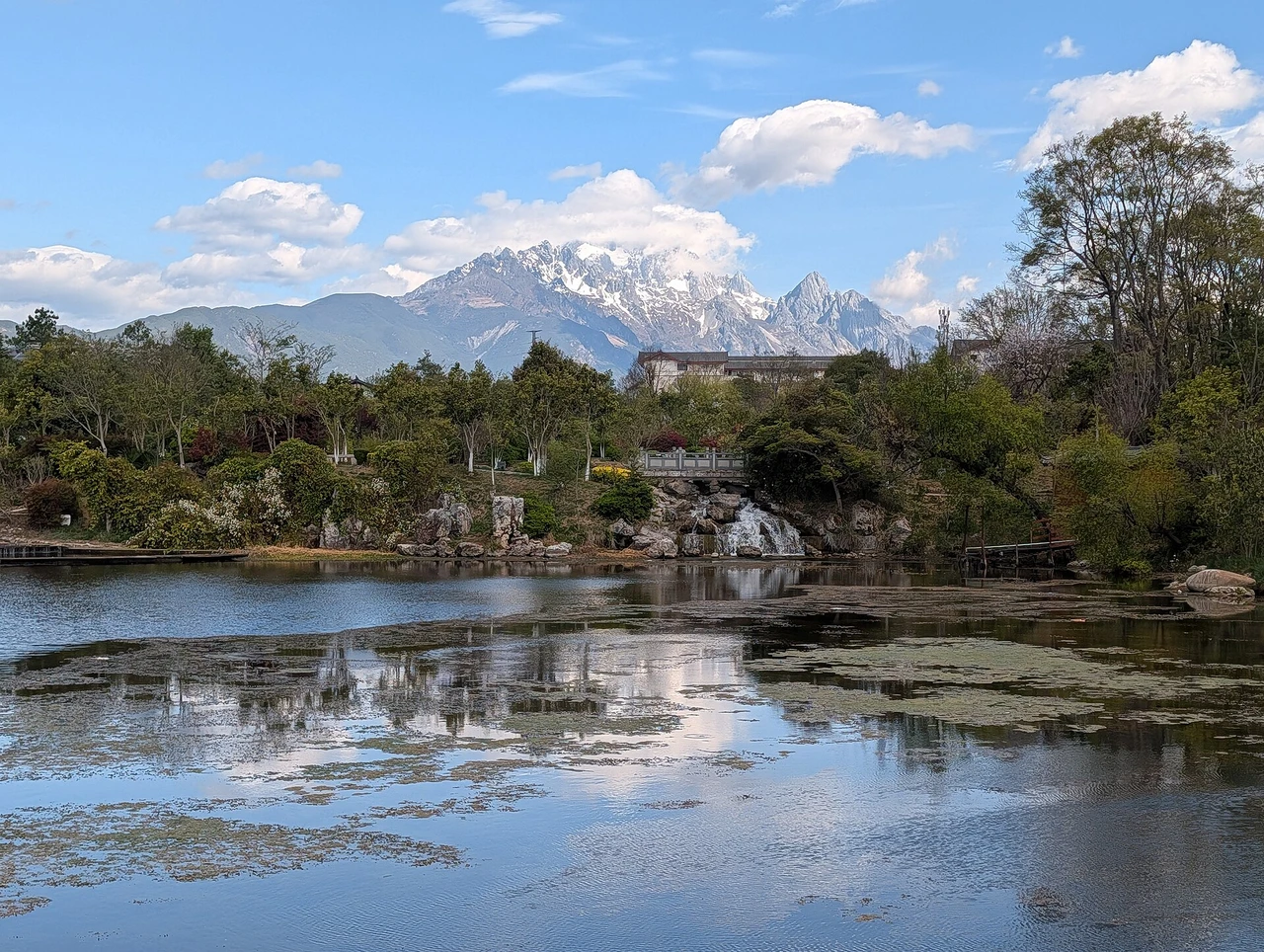 Black Dragon Pool · 黑龙潭