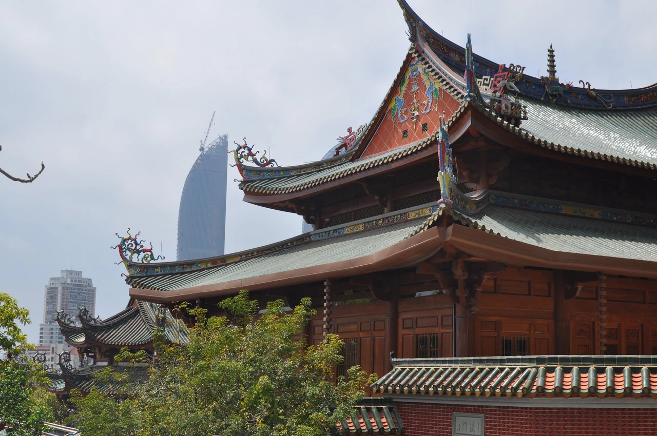 Nanputuo Temple · 南普陀寺