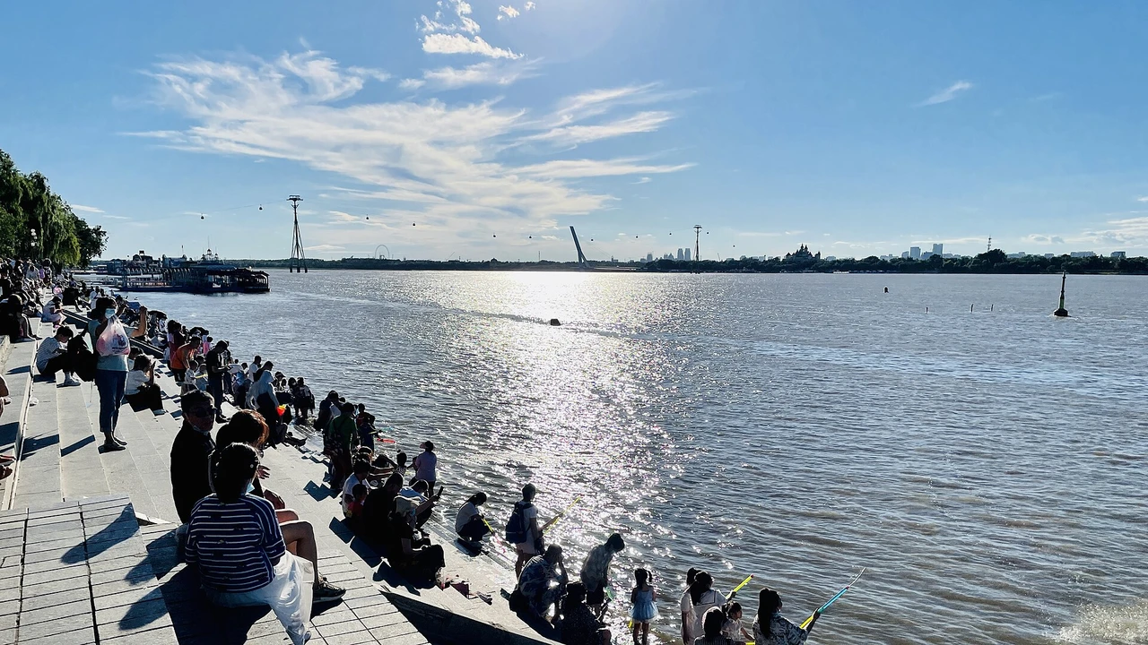 Songhua River and Stalin Park · 松花江·斯大林公园
