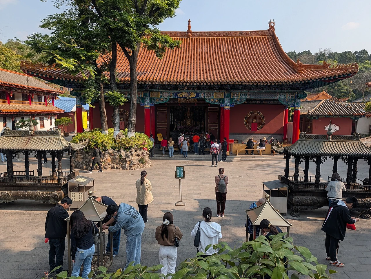 Yuantong Temple · 圆通寺