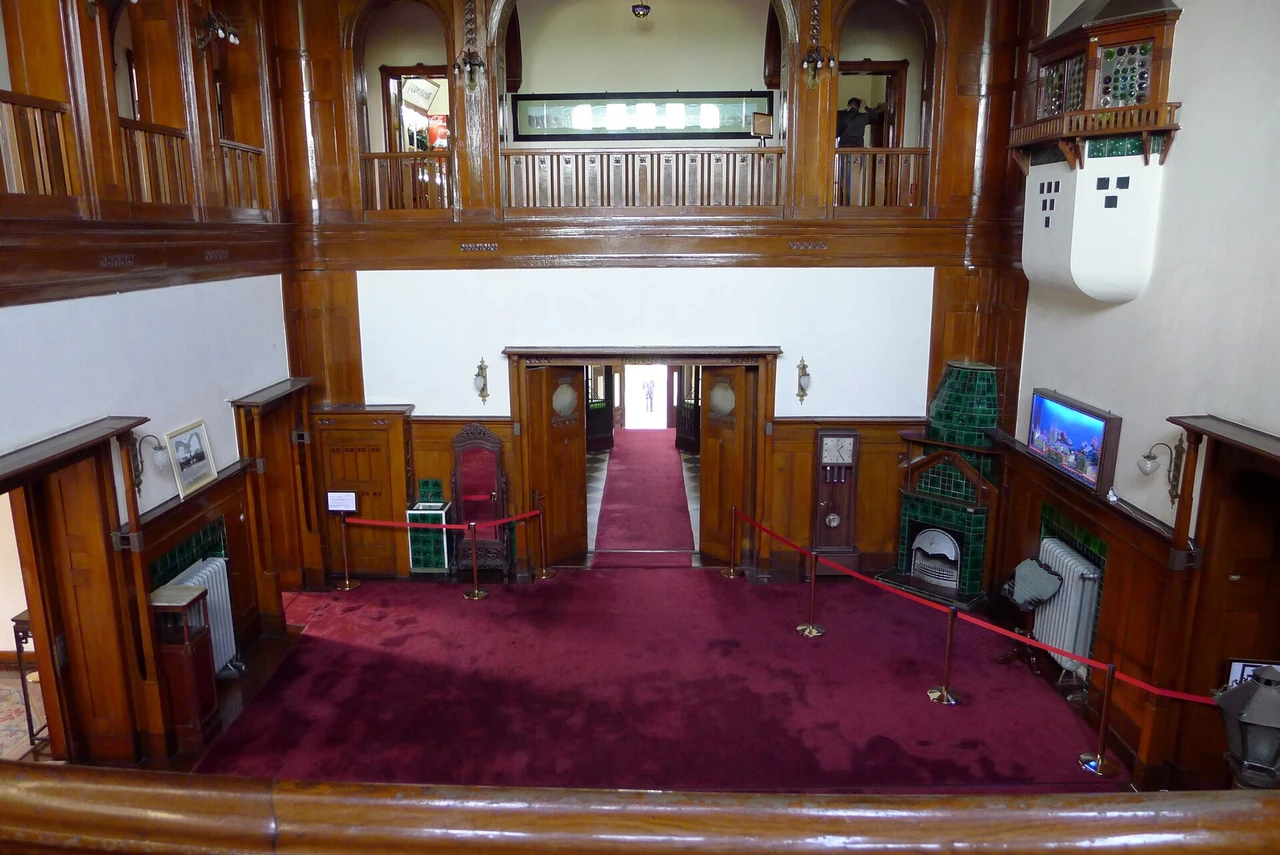 Old Governor's Residence · 青岛德国总督楼旧址