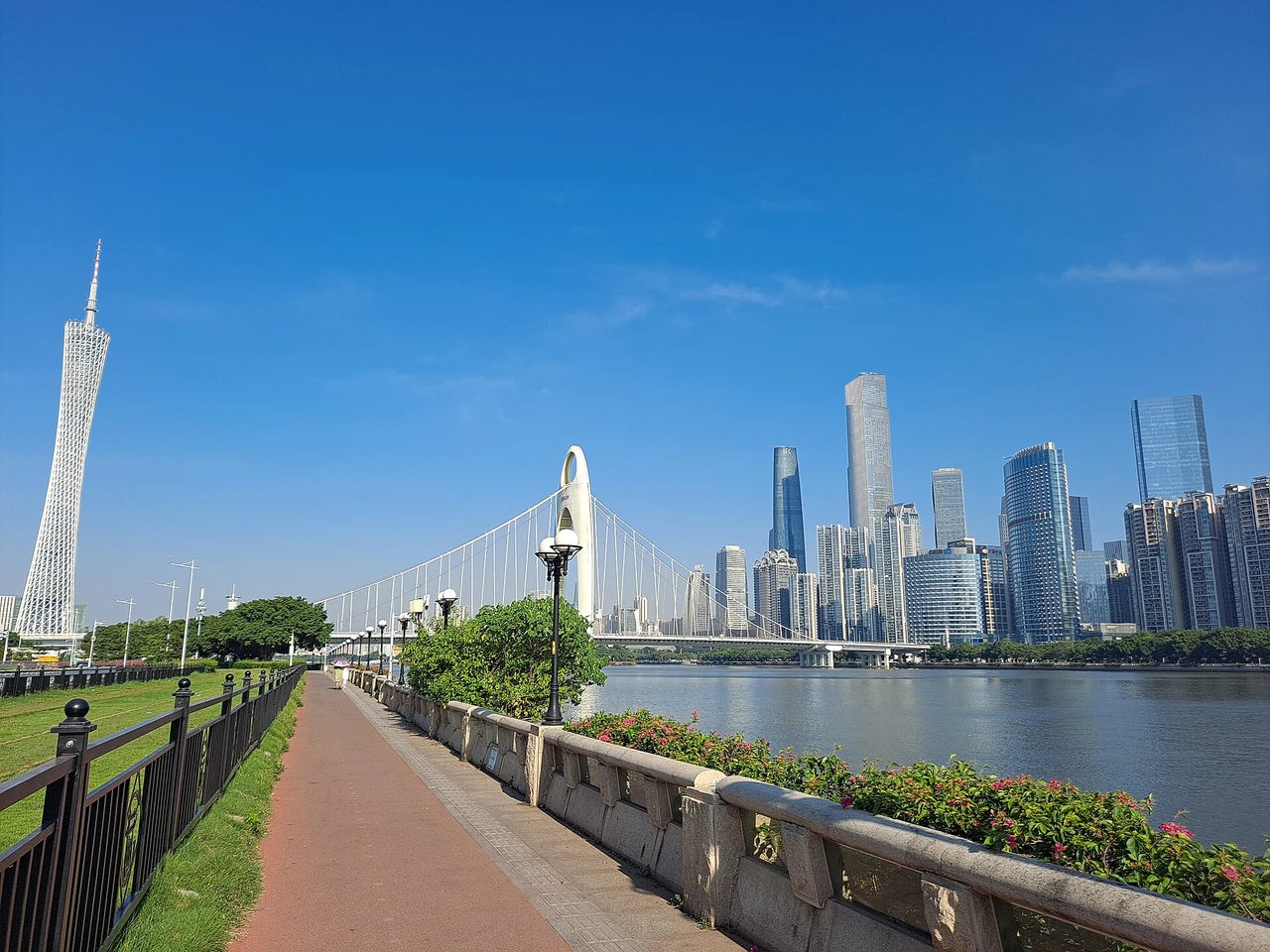 Canton Tower · 广州塔