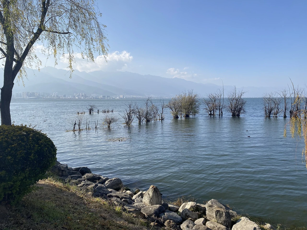 Erhai Lake loop · 洱海