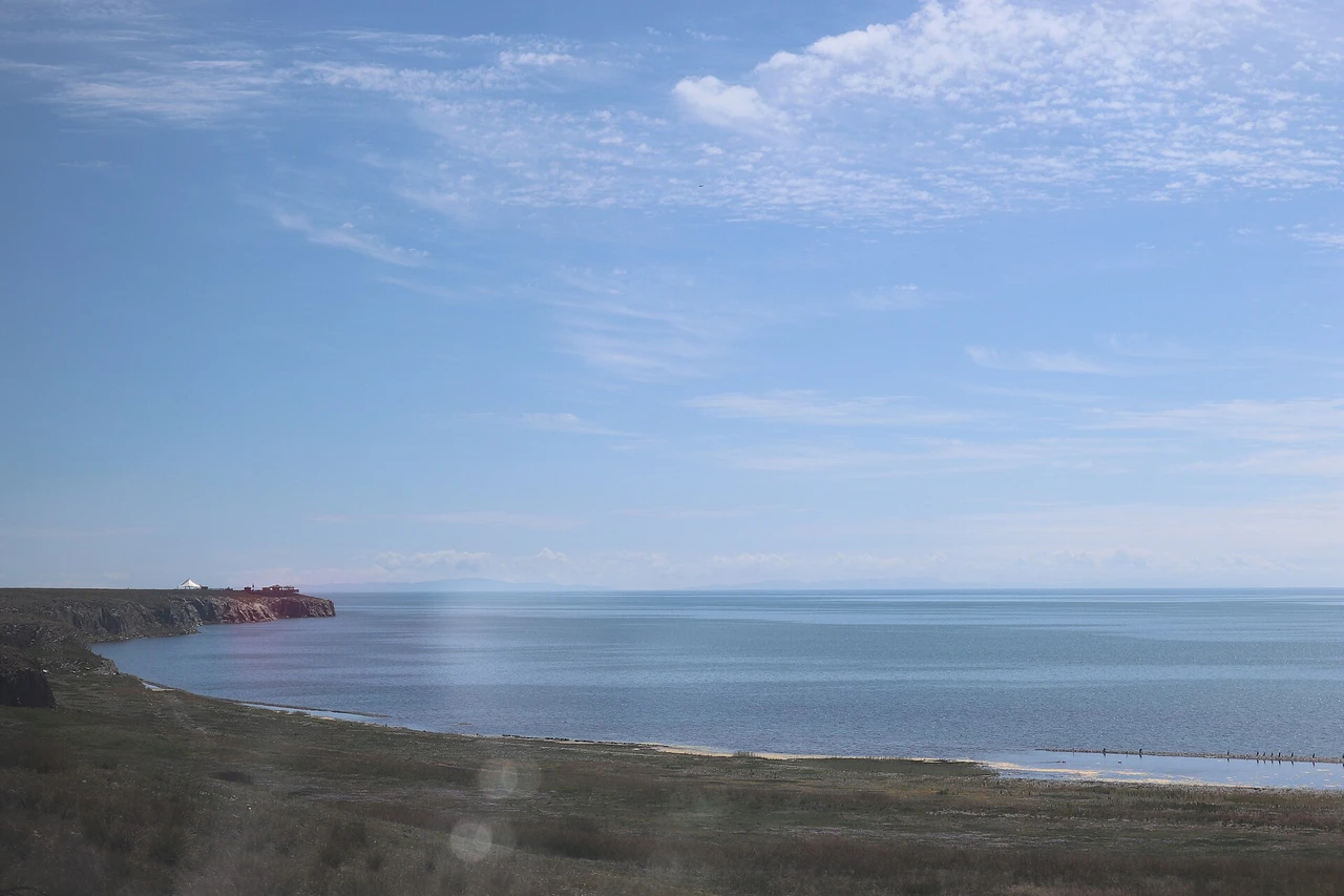 Qinghai Lake · 青海湖