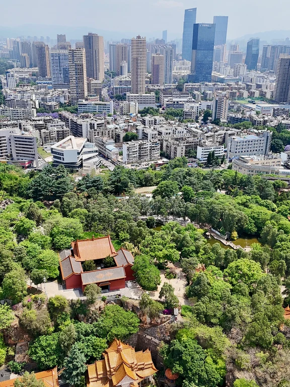 Templo Yuantong