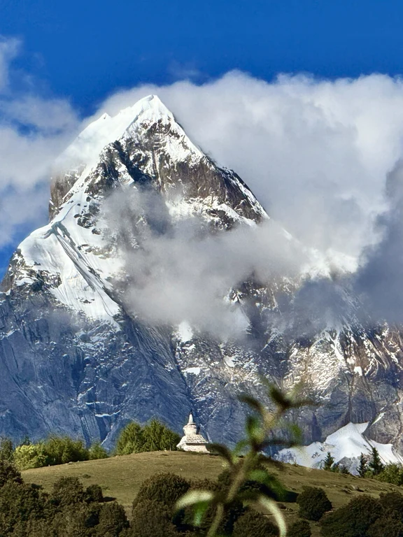 四姑娘山