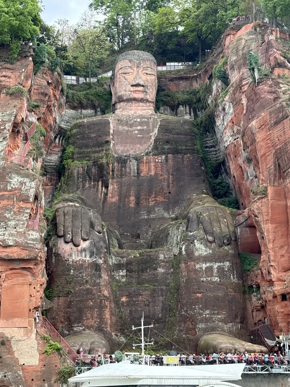 Grande Buddha di Leshan