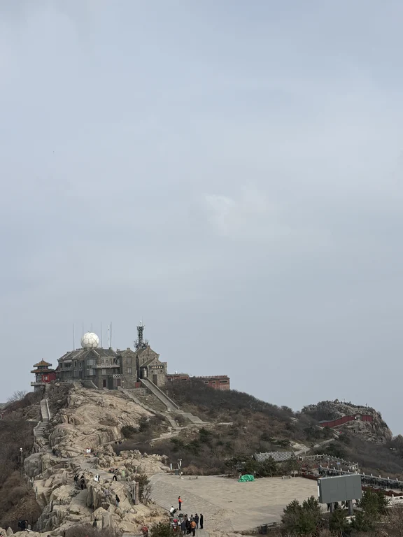 泰山岱顶