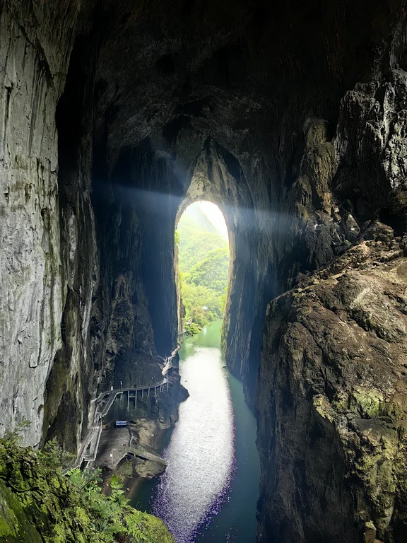 格凸河景区