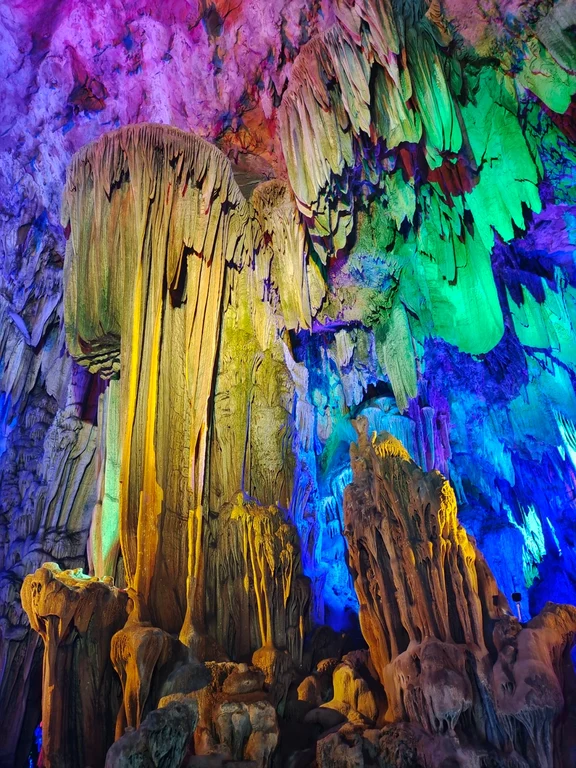 Grotta del Flauto di Canna