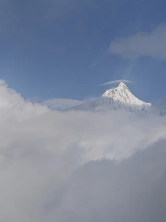 Montagne innevate di Meili